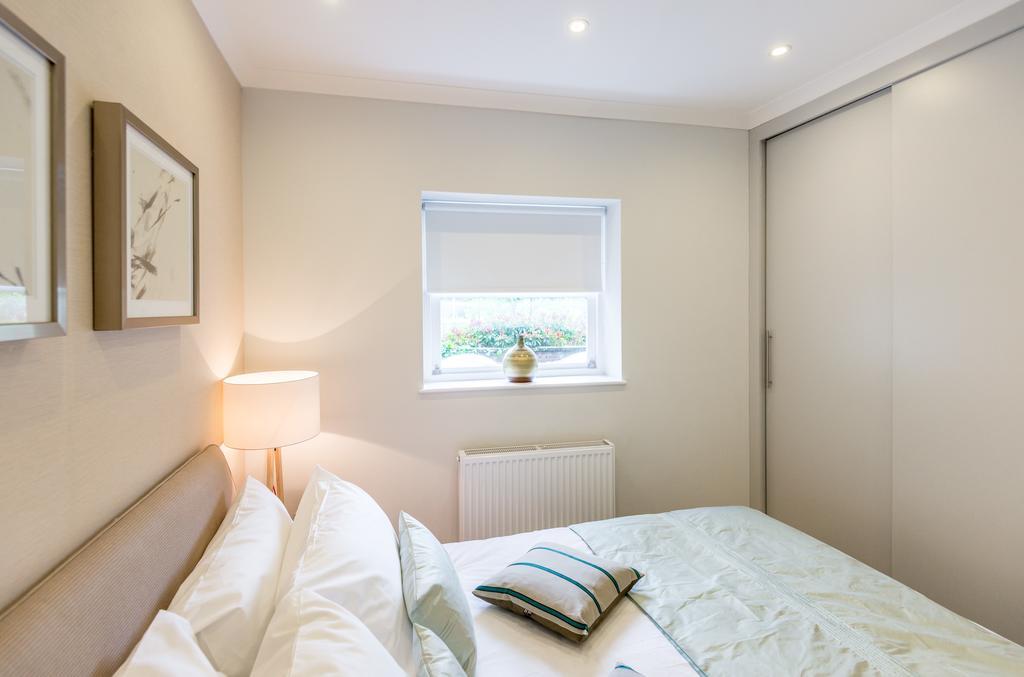 High Street Kensington Apartment London Værelse billede